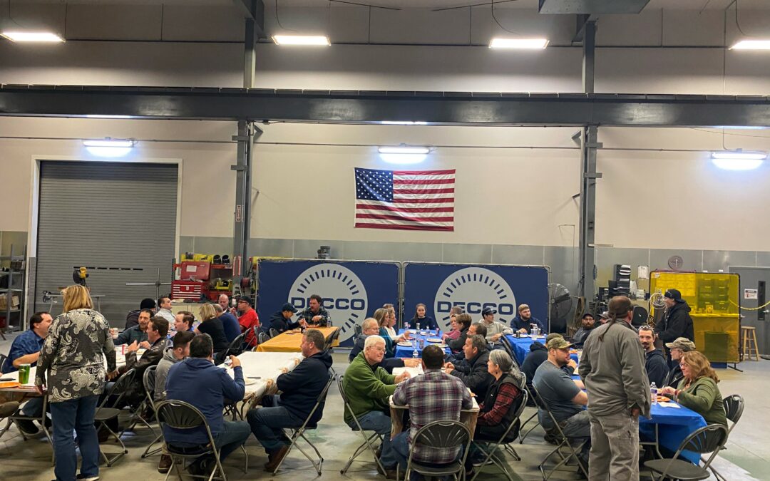 DECCO Team Celebrates Thanksgiving Lunch